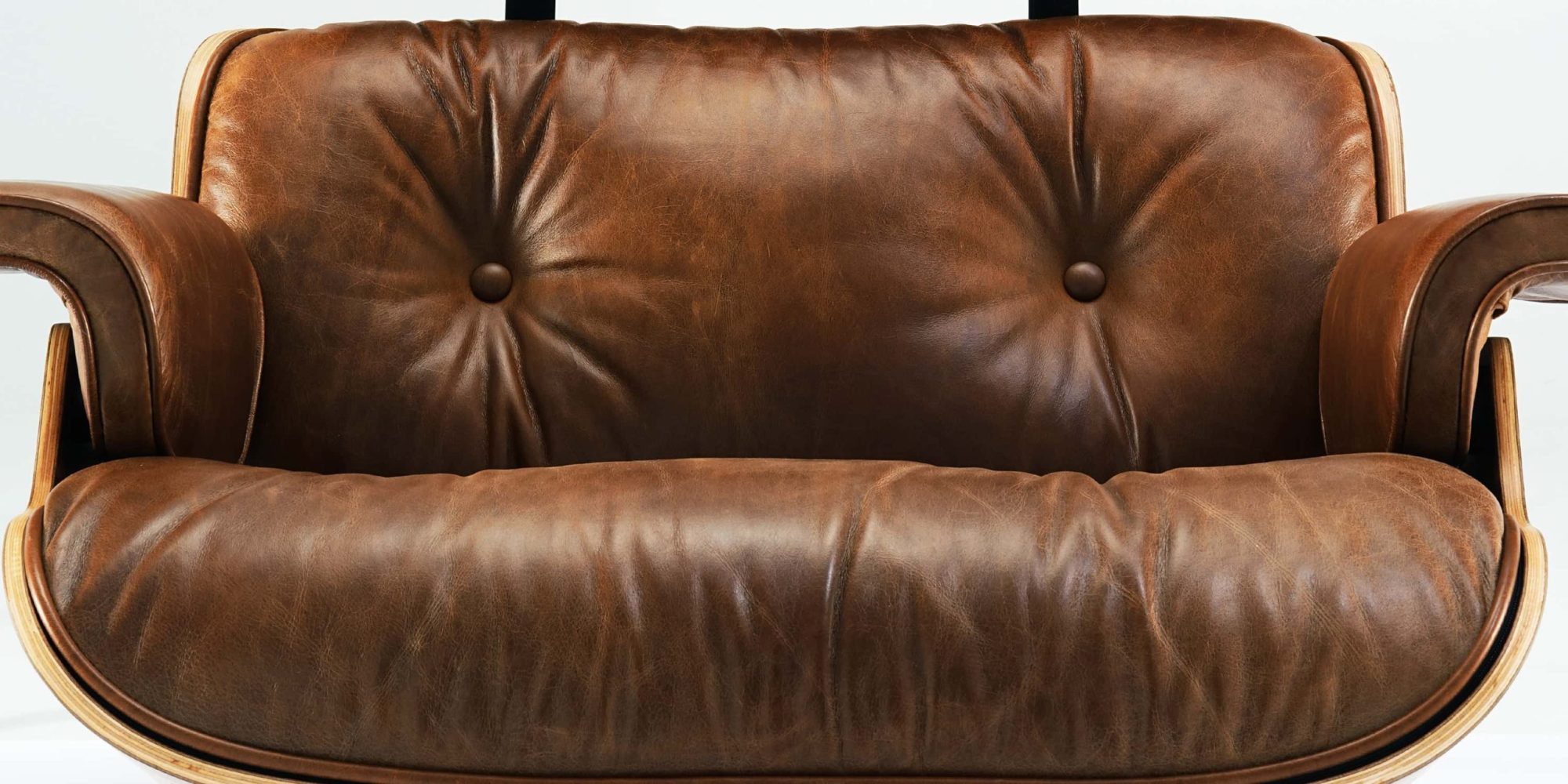 Vintage Distressed Tan Leather Banner (1)